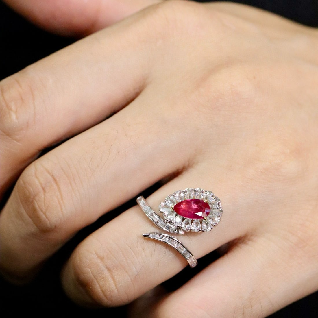 14k Gold 1.03 Ctw Natural Ruby & Diamond Ring - 6
