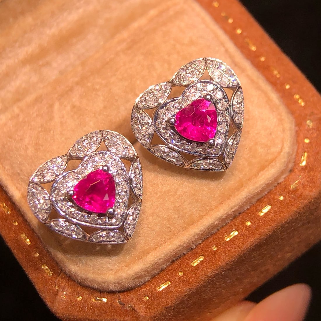 14k Gold 0.77 Ctw Natural Ruby & Diamond Earrings - 5