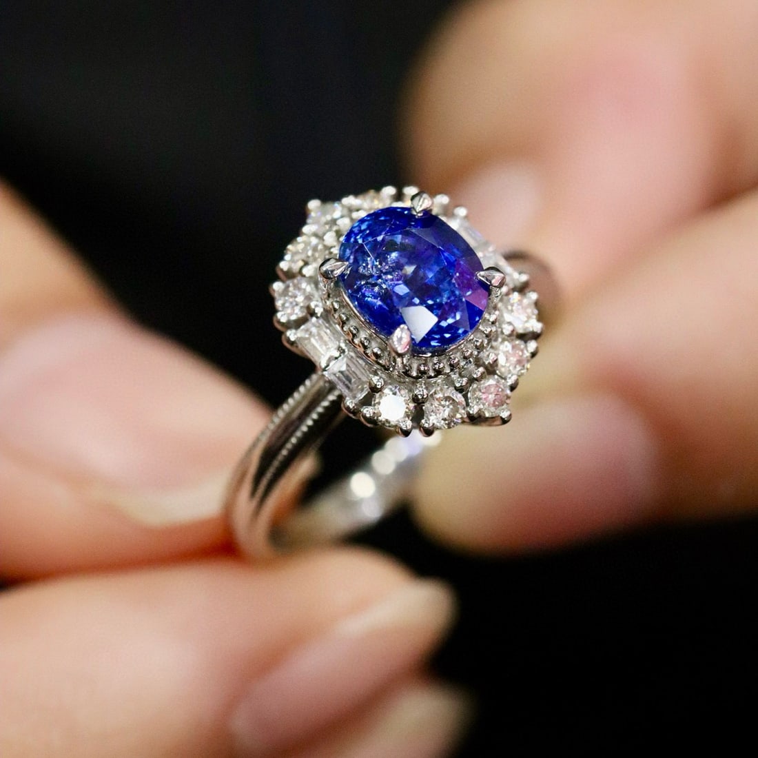 14k Gold 2.13 Ctw Natural Sapphire & Diamond Ring - 4