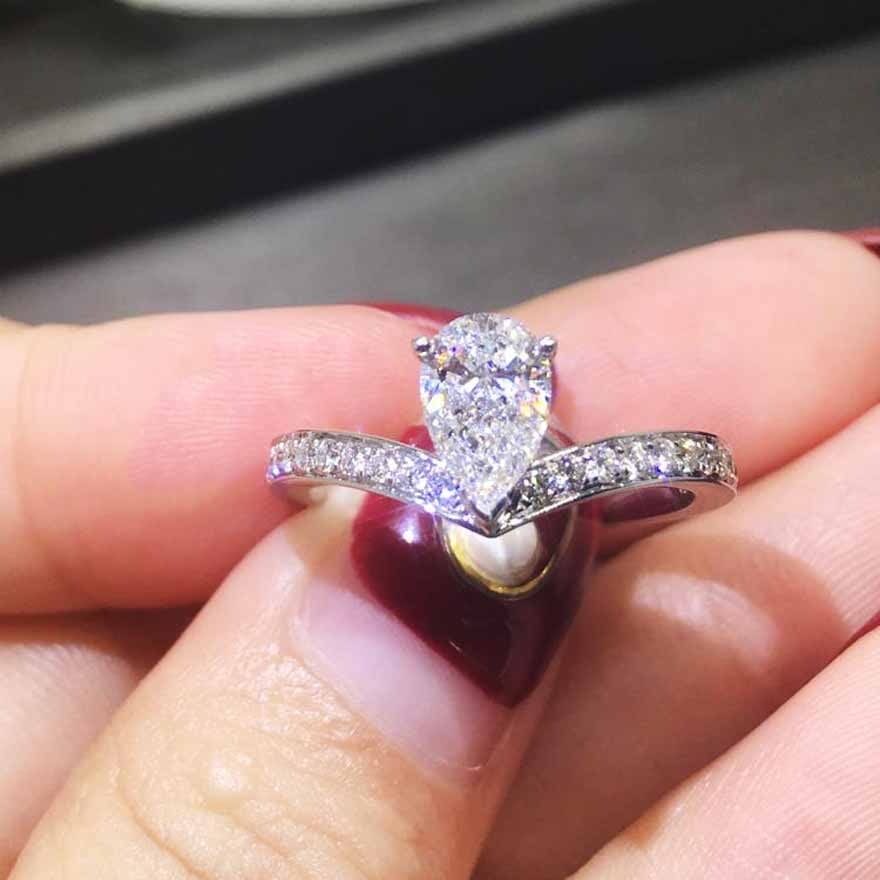 Gia Certified 14k Gold 0.30 Ct Natural F Vs2 Pear Diamond Ring - 3