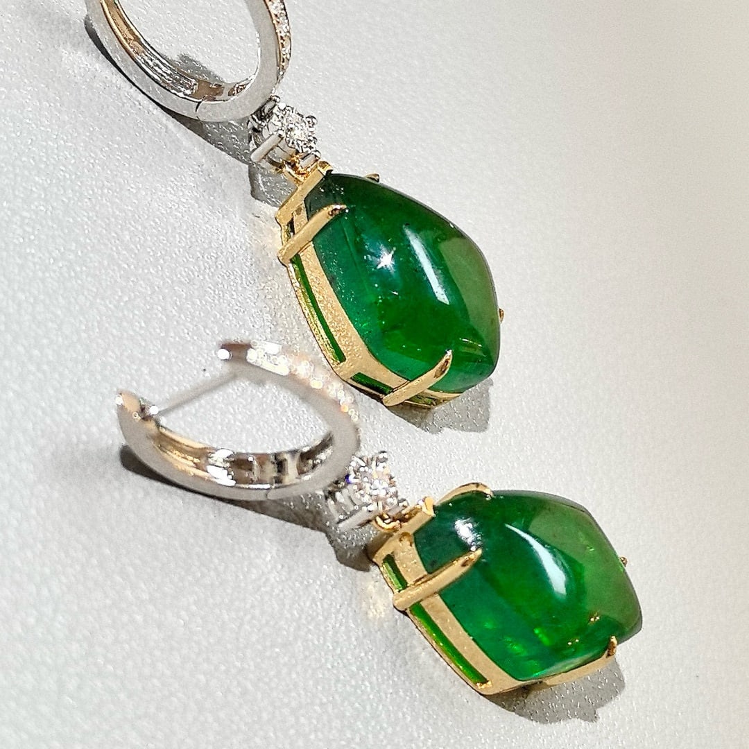 14k Gold 17.12 Ctw Vivid Green Natural Emerald & Diamond Earrings - 3