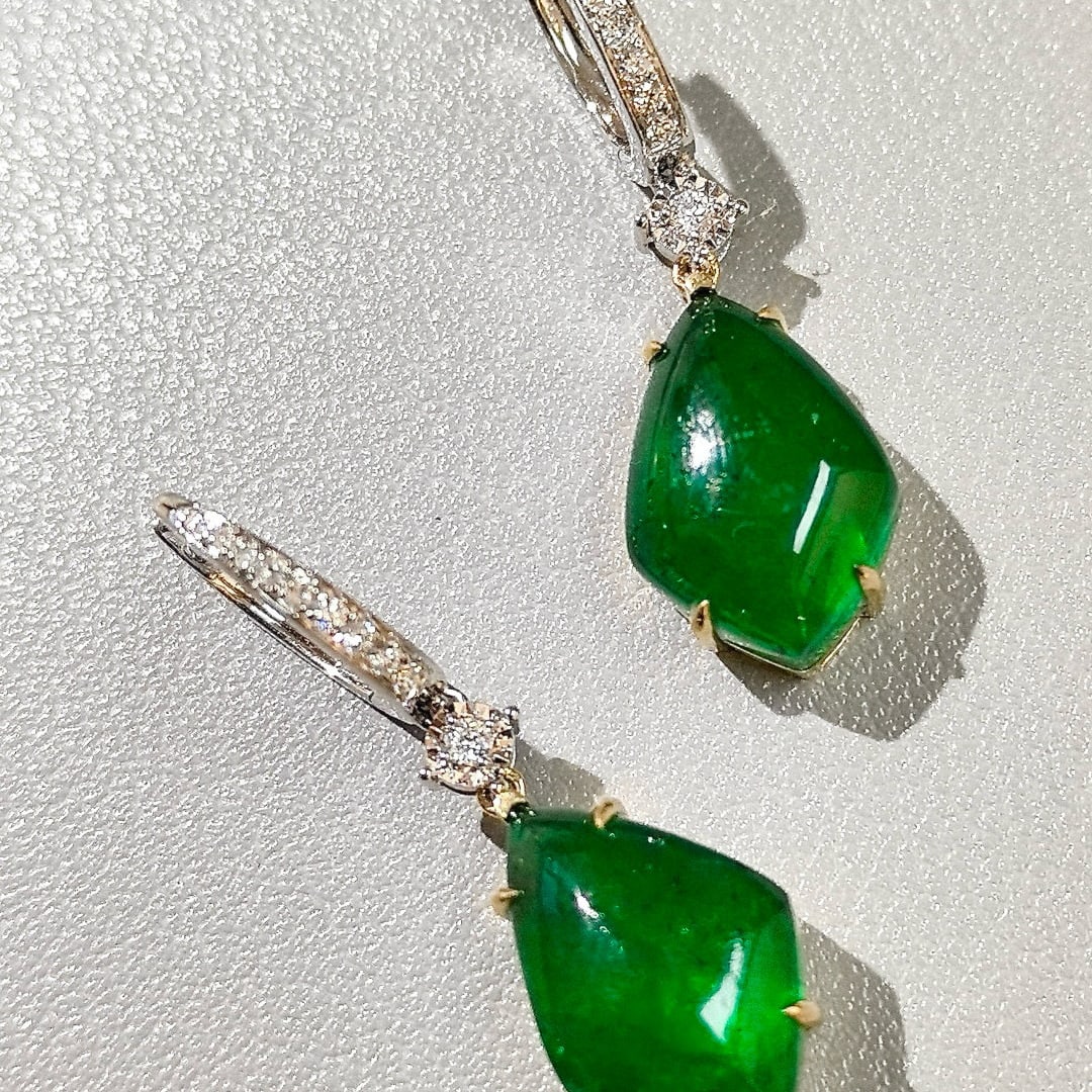 14k Gold 17.12 Ctw Vivid Green Natural Emerald & Diamond Earrings - 7