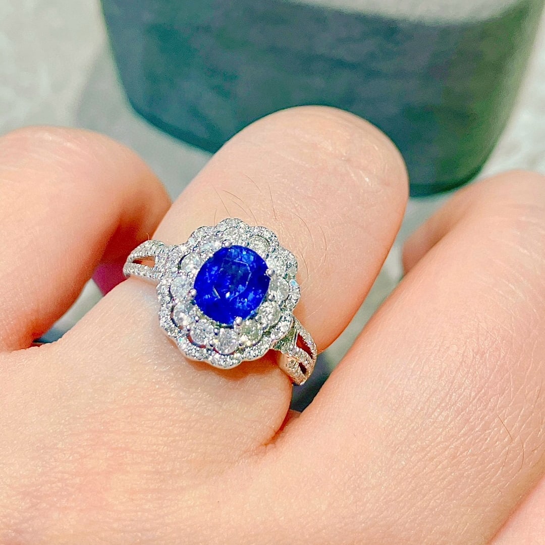 14k Gold 1.64 Ctw Natural Sapphire & Diamond Ring - 2