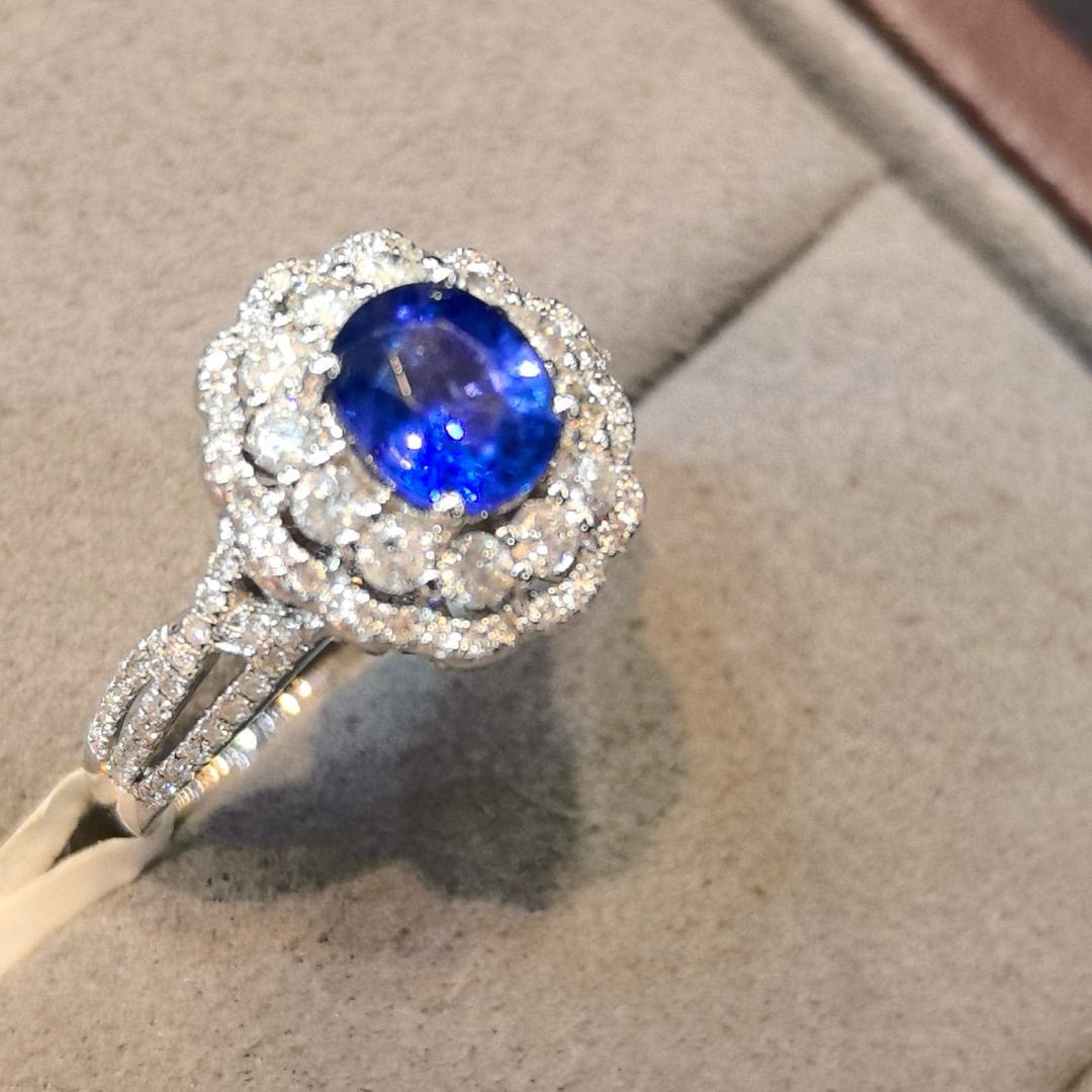 14k Gold 1.64 Ctw Natural Sapphire & Diamond Ring - 5