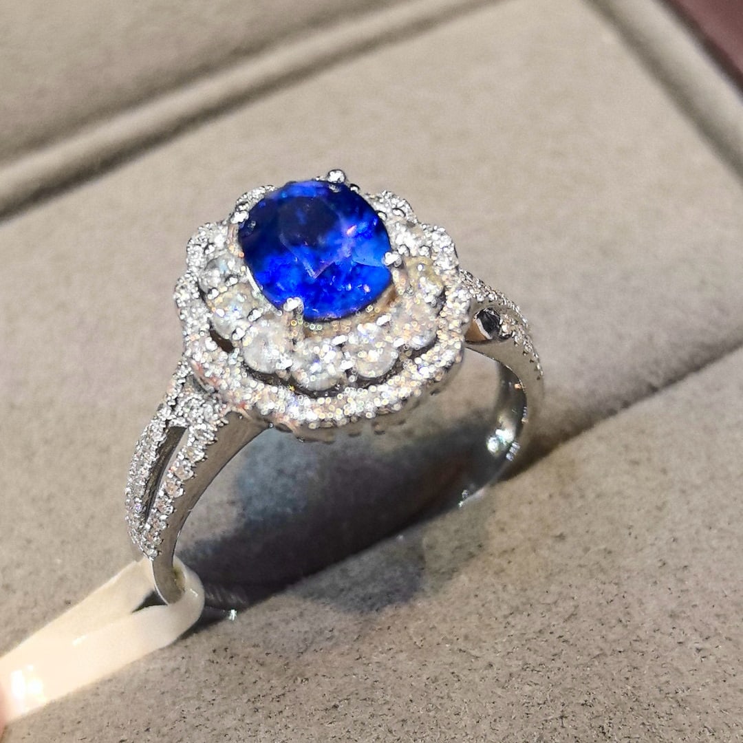 14k Gold 1.64 Ctw Natural Sapphire & Diamond Ring - 7