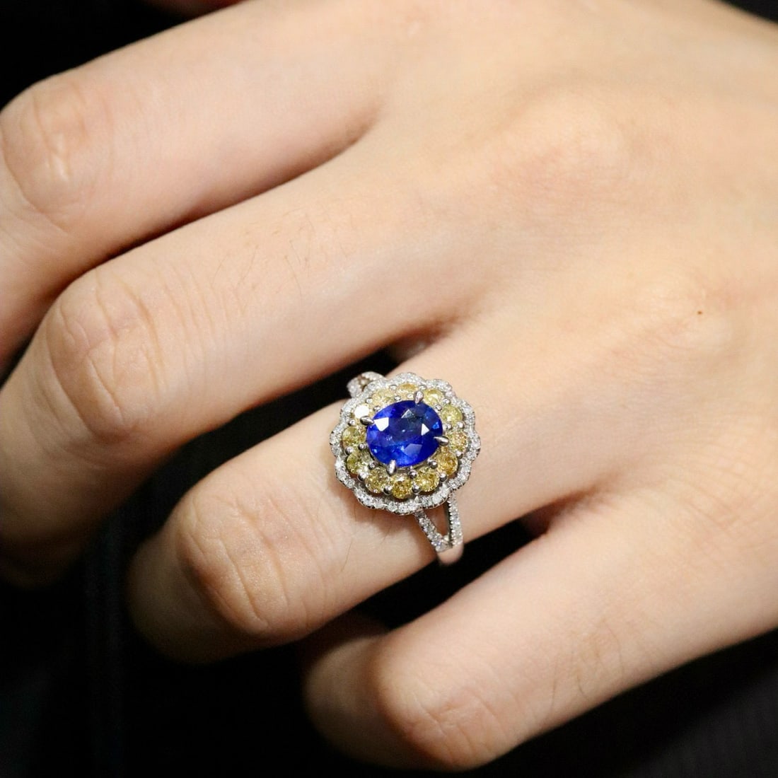 14k Gold 2.08 Ctw Natural Sapphire & Diamond Ring - 2