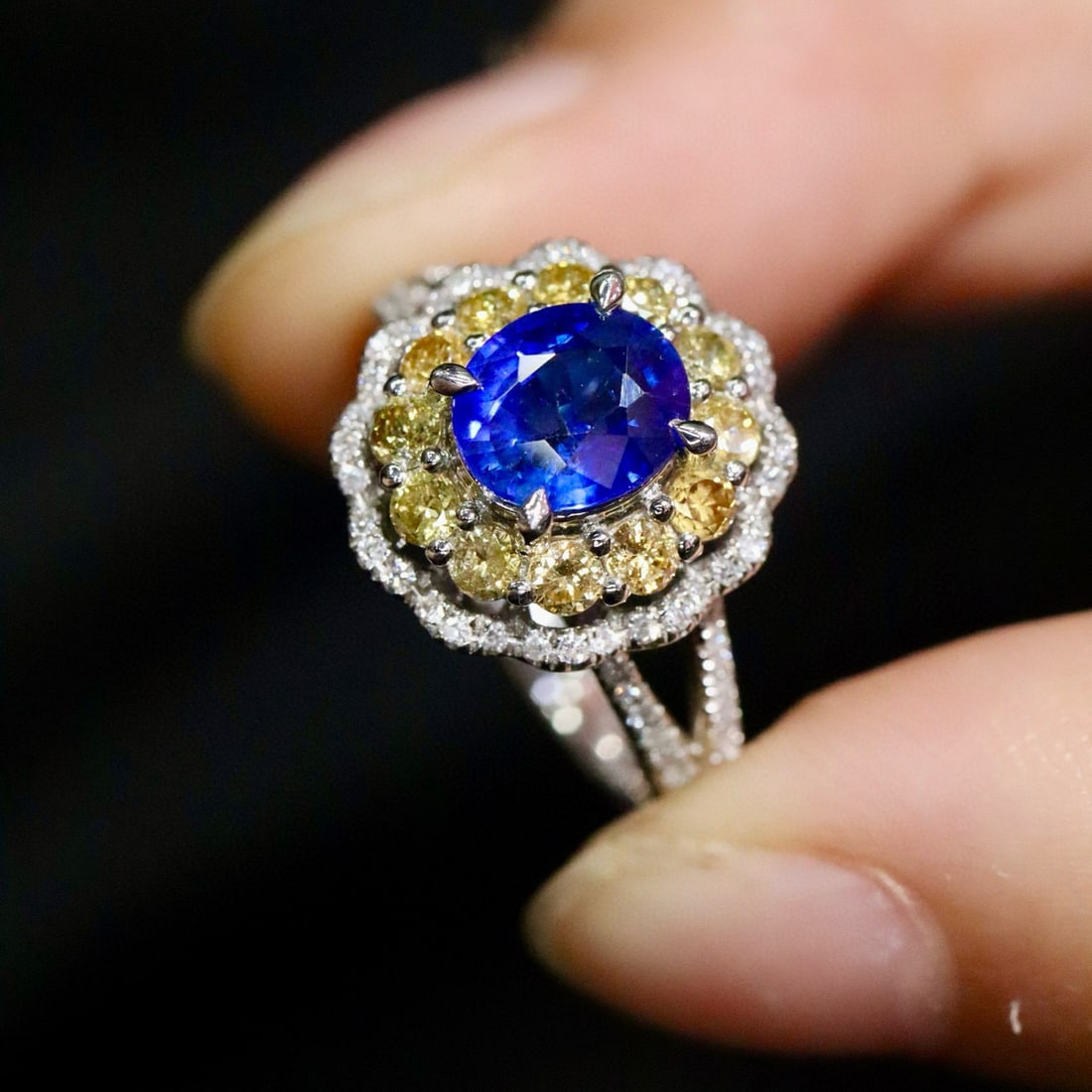 14k Gold 2.08 Ctw Natural Sapphire & Diamond Ring - 5