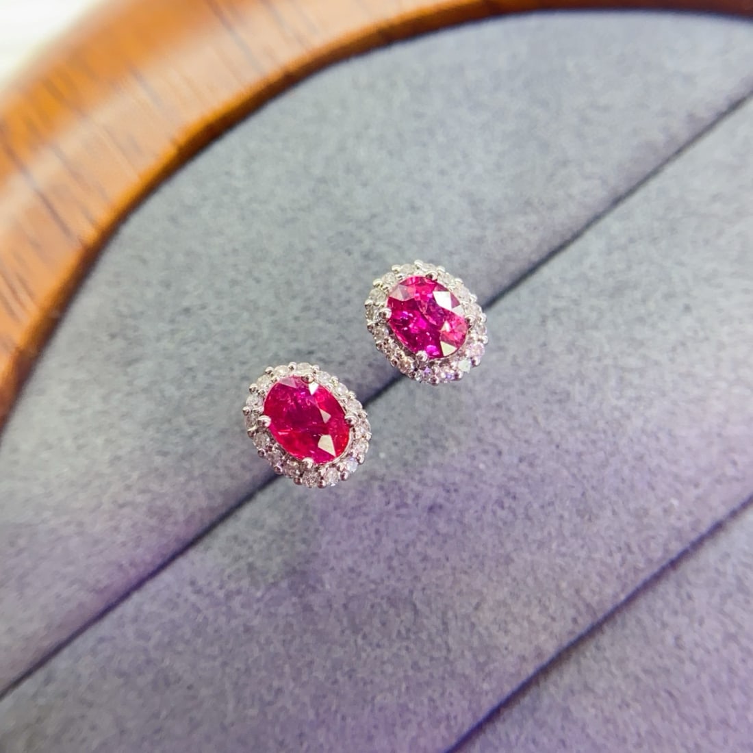 14k Gold 0.9 Ct Natural Ruby & Diamond Earrings - 3