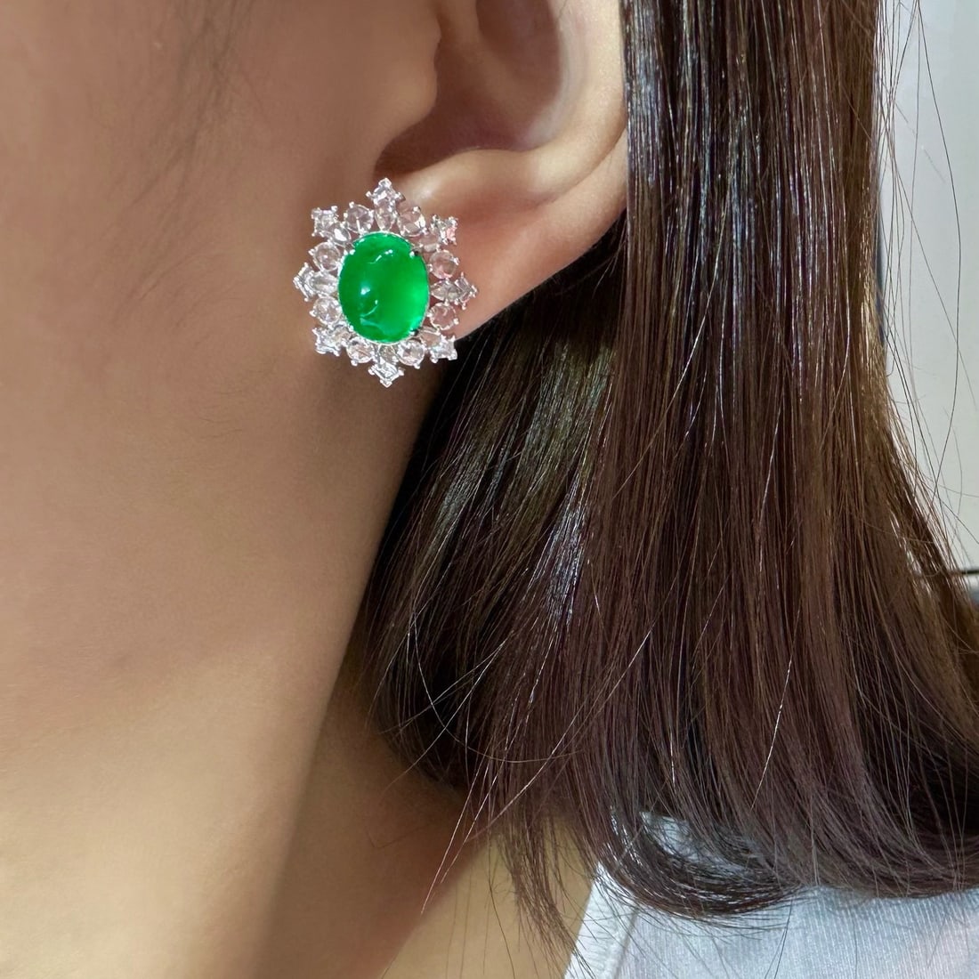 14k Gold 7.33 Ctw Vivid Green Natural Emerald & Diamond Earrings - 4