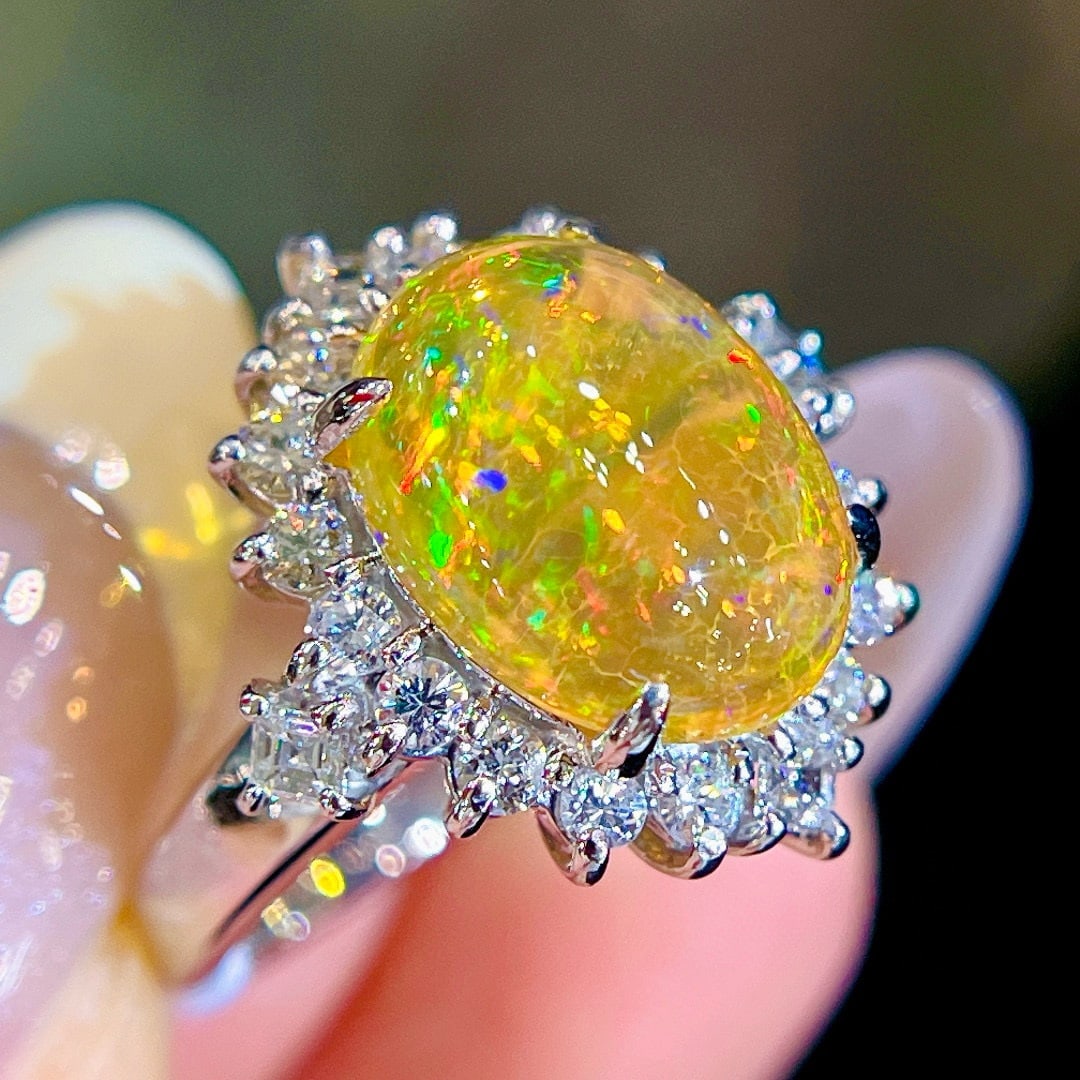 14k Gold 3.83 Ctw Natural Opal & Diamond Ring - 4