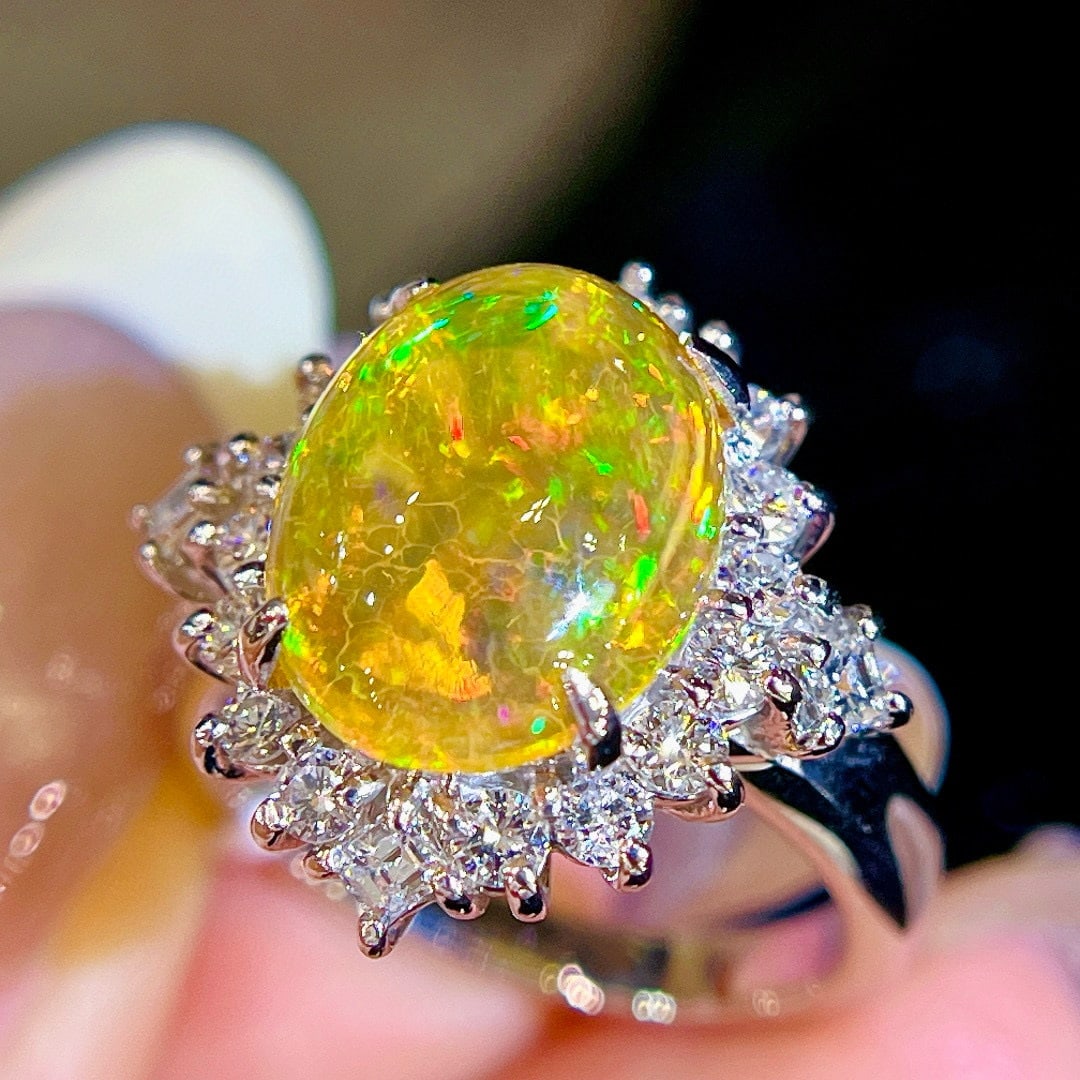 14k Gold 3.83 Ctw Natural Opal & Diamond Ring - 7