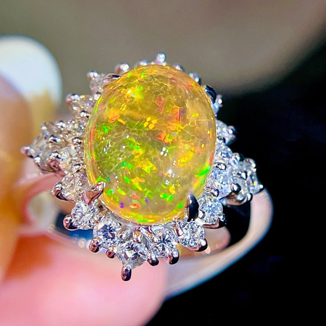 14k Gold 3.83 Ctw Natural Opal & Diamond Ring - 8