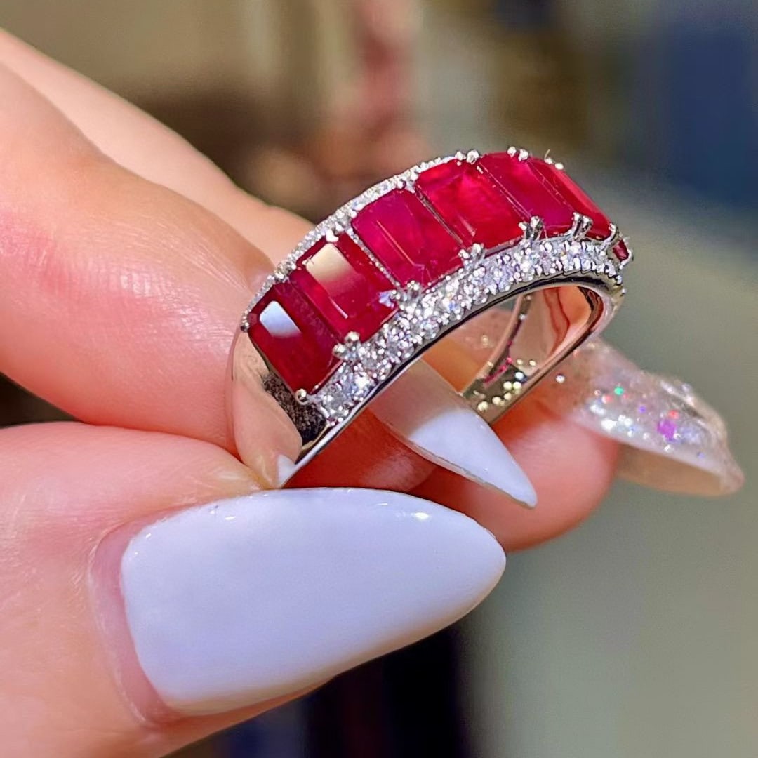14k Gold 2.90 Ctw Natural Ruby & Diamond Ring - 3