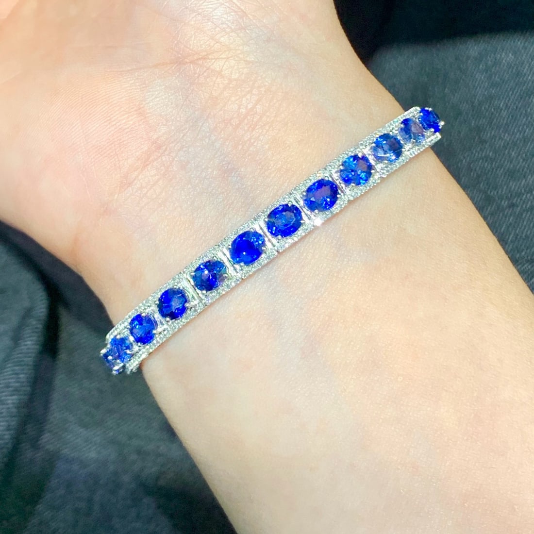 14k Gold 15.1 Ct Natural Sapphire & Diamond Bracelet - 5