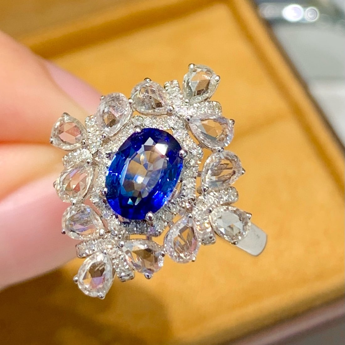 14k Gold 1.2 Ct Natural Sapphire & Diamond & Sapphire Ring - 3