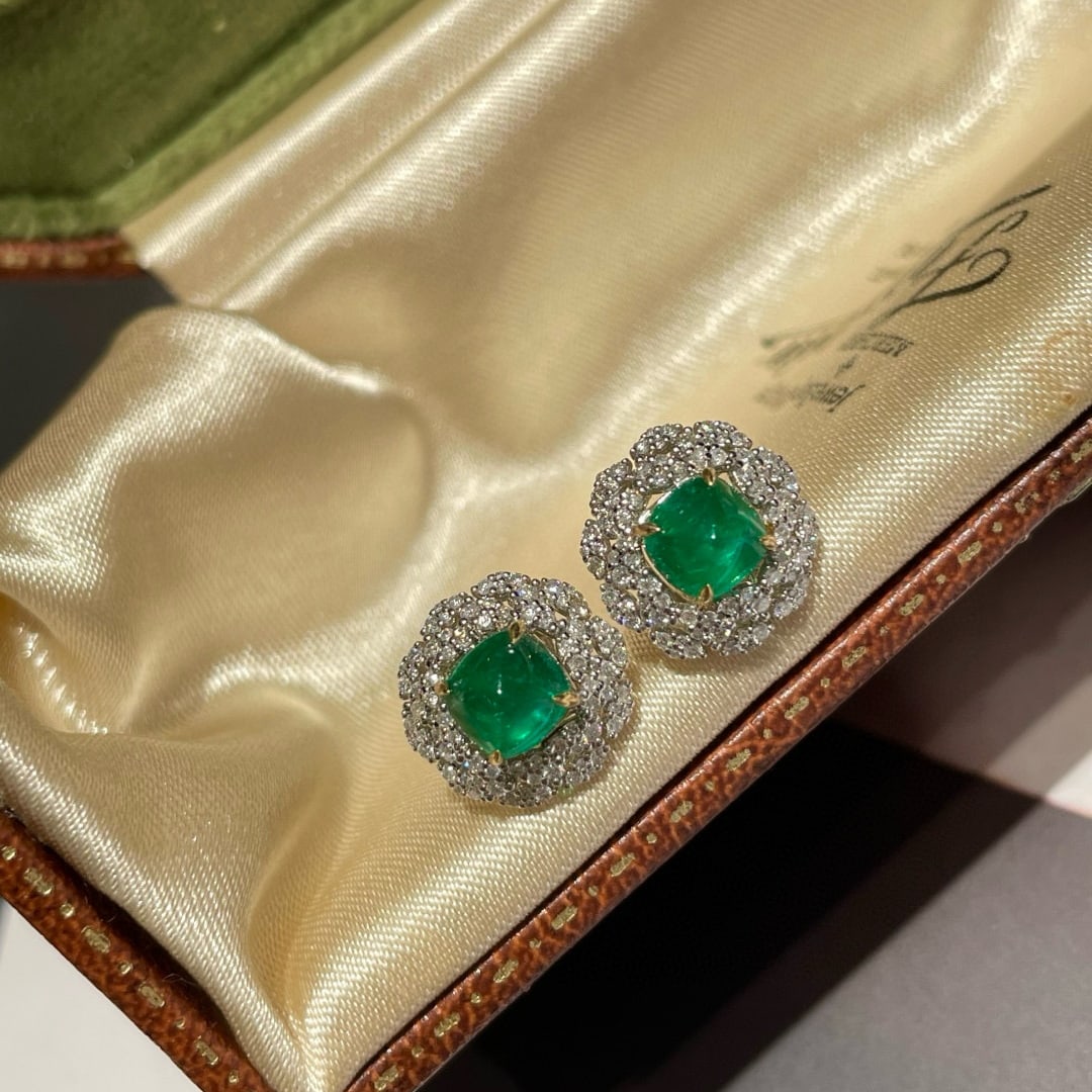 14k Gold 1.70 Ct Vivid Green Natural Emerald & Diamond Earrings - 6