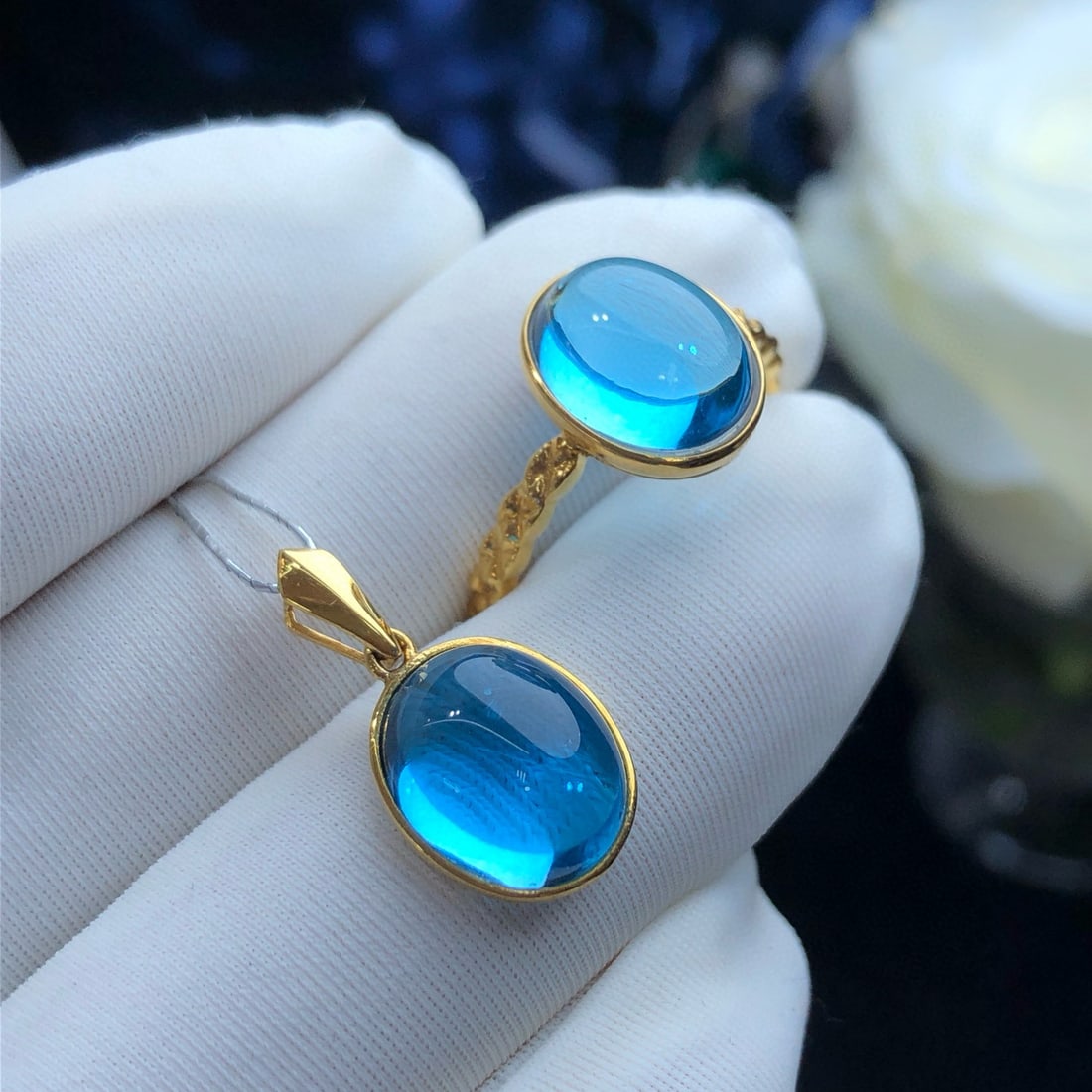 14k Gold 8.94 Ctw Natural Topaz Jewelry Set: Ref:231064396 // gold content:14k gold // ring size:7. 25us // // main gemstone:topaz // shape:oval // carat weight:4. 70ct // color:blue // treatment:natural // // adjacent gemstone 2 : topaz //
