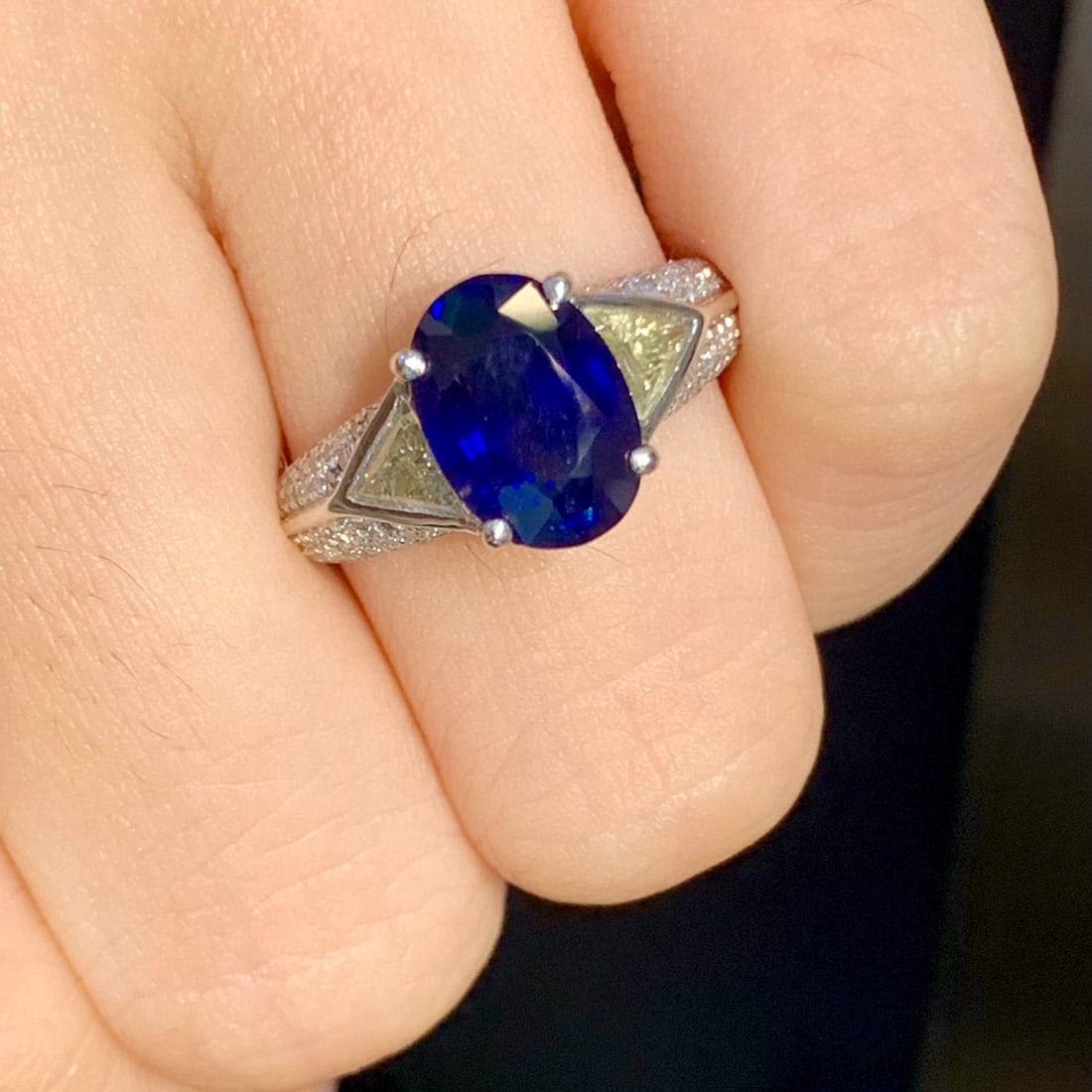 14k Gold 3.3 Ct Natural Sapphire & Diamond Ring - 3