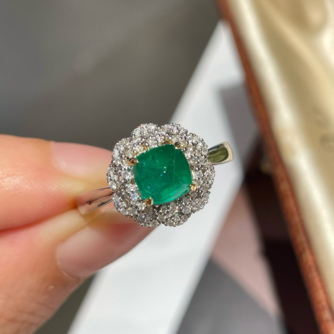 14k Gold 1.30 Ct Natural Emerald & Diamond Ring - 5