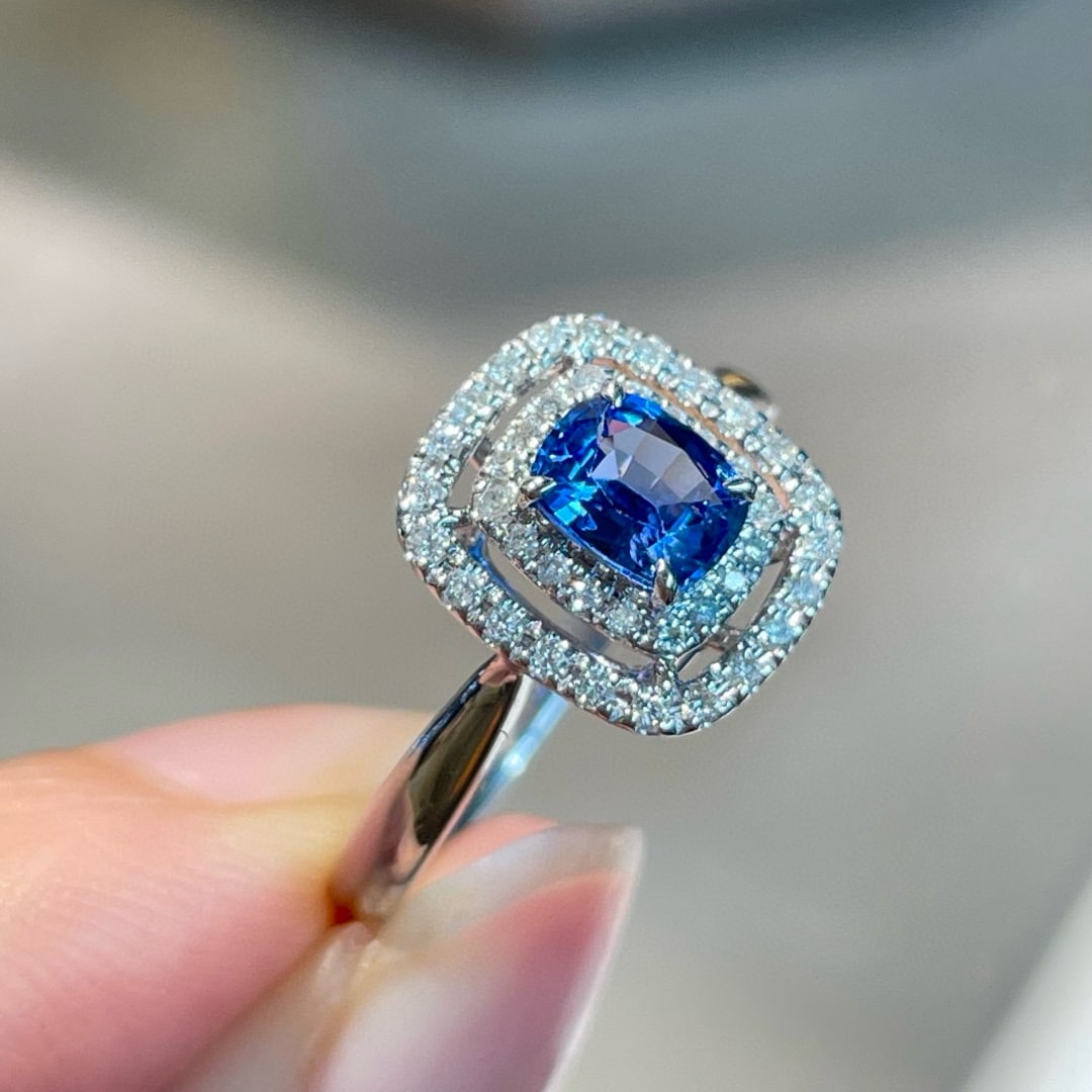14k Gold 0.63 Ct Natural Sapphire & Diamond Ring - 3