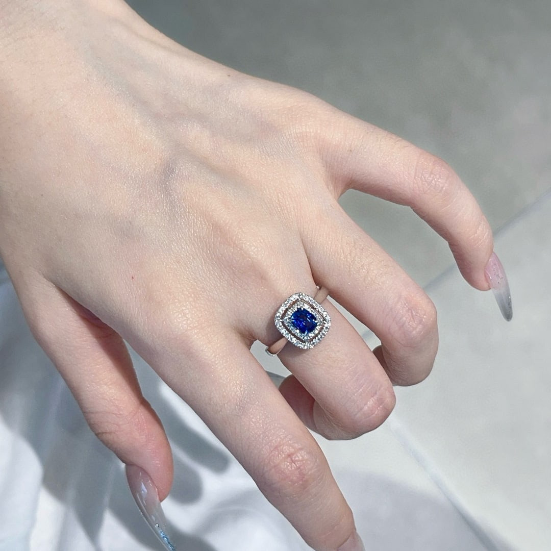 14k Gold 0.63 Ct Natural Sapphire & Diamond Ring - 5