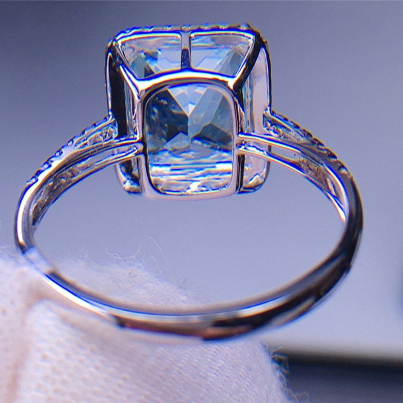 14k Gold 4.2 Ct Natural Aquamarine & Diamond Ring - 6