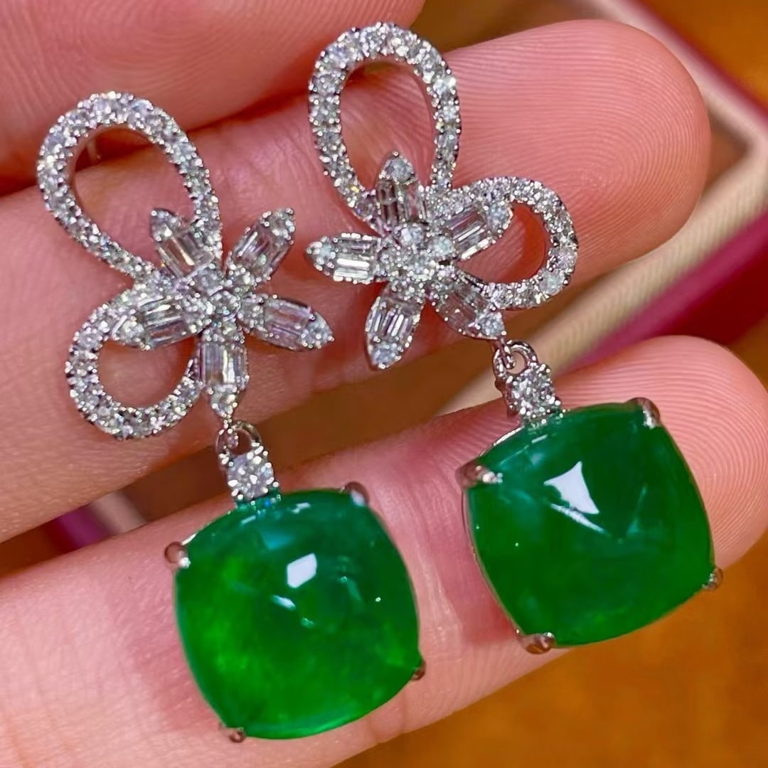 14k Gold 11.55 Ctw Vivid Green Natural Emerald & Diamond Earrings - 2