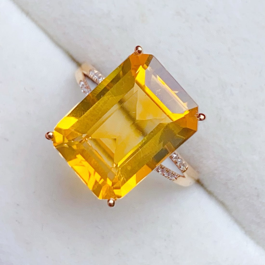14k Gold 6.26 Ctw Natural Citrine & Diamond Ring - 3