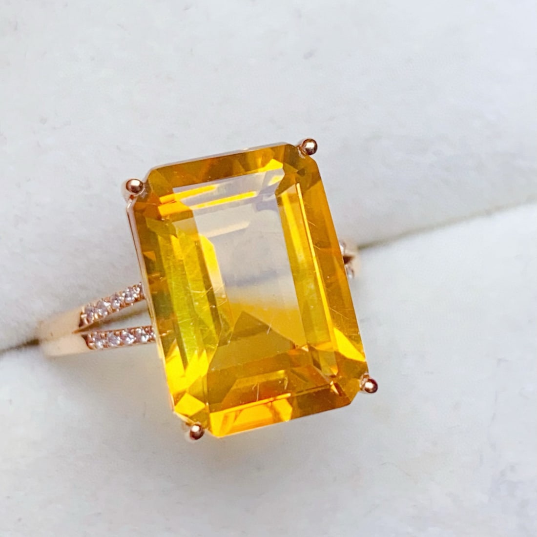 14k Gold 6.26 Ctw Natural Citrine & Diamond Ring - 5