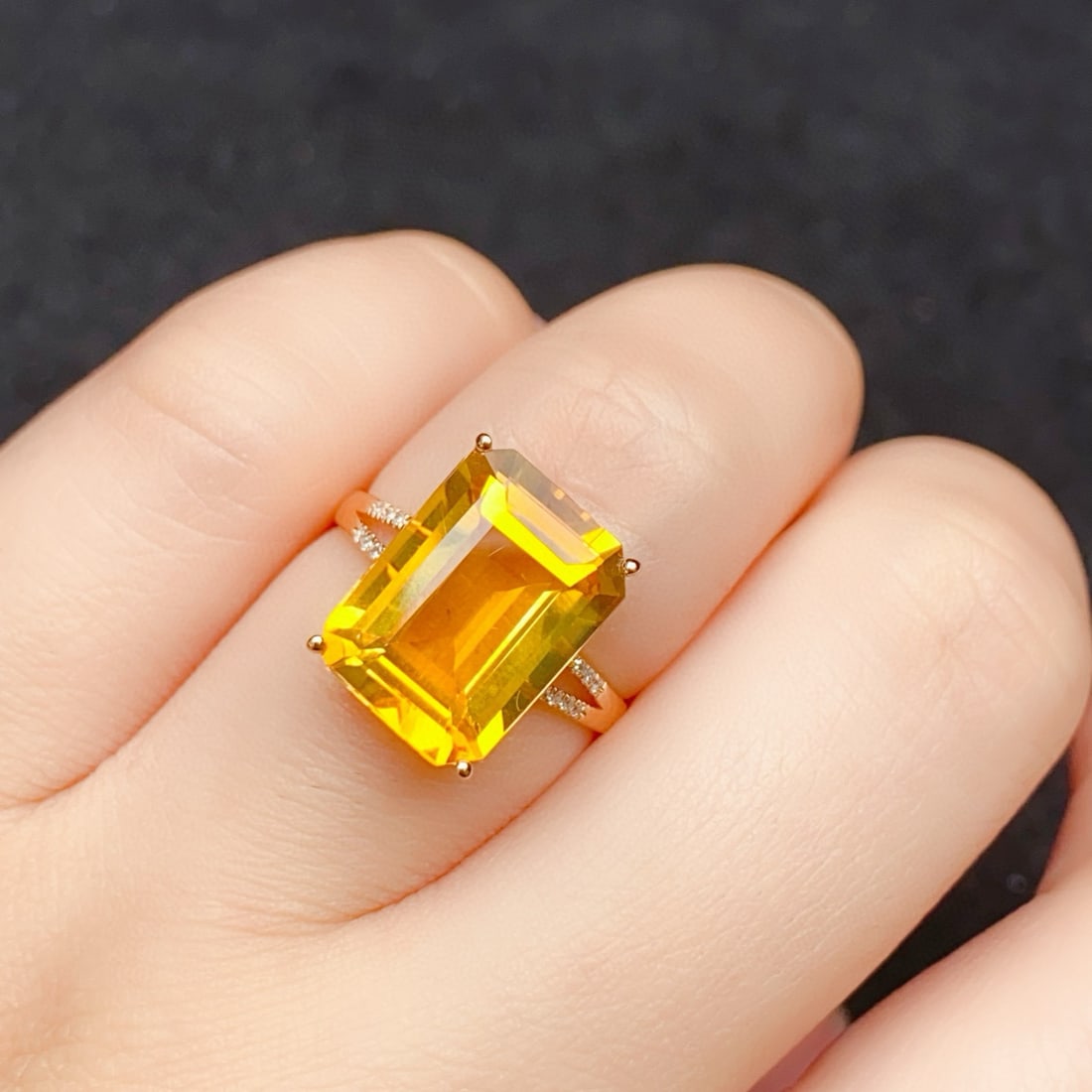 14k Gold 6.26 Ctw Natural Citrine & Diamond Ring - 8