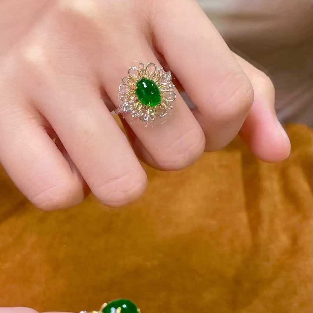 14k Gold 2.82 Ctw Vivid Green Natural Emerald & Sapphire Ring - 2