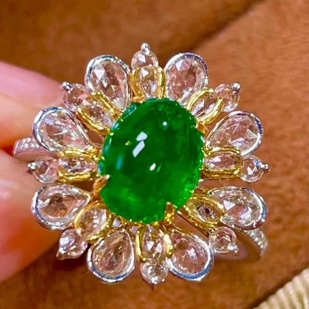 14k Gold 2.82 Ctw Vivid Green Natural Emerald & Sapphire Ring - 4