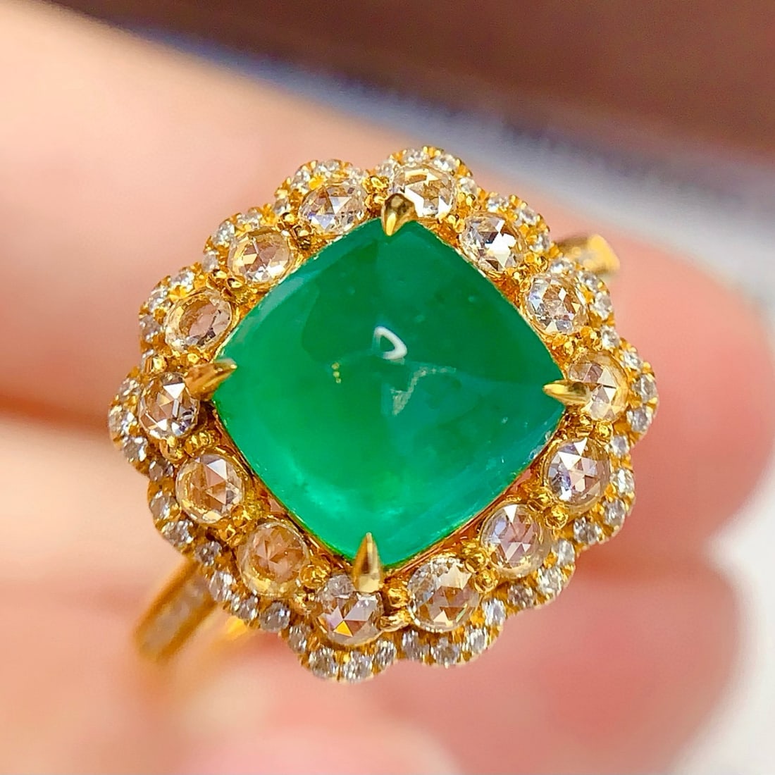 14k Gold 3.38 Ct Natural Emerald & Diamond Ring - 2