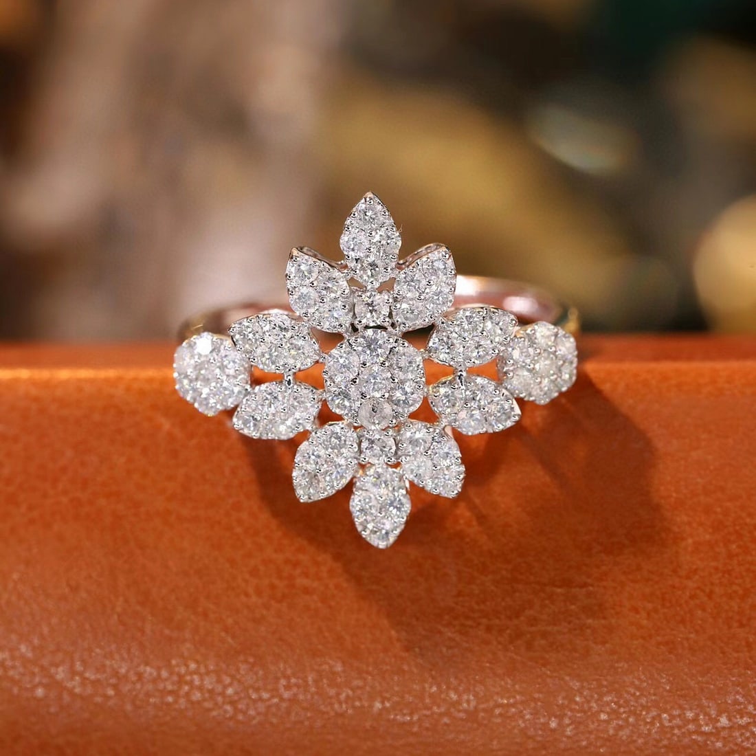 14k Gold 0.9 Ct Natural H Diamond Ring: Ref:231065156 // gold content:14k gold // ring size:7. 25us // // main gemstone:diamond // shape:round // carat weight:0. 9ct // clarity grade:vs-si // color:h // treatment:natural // cut grade:g // C