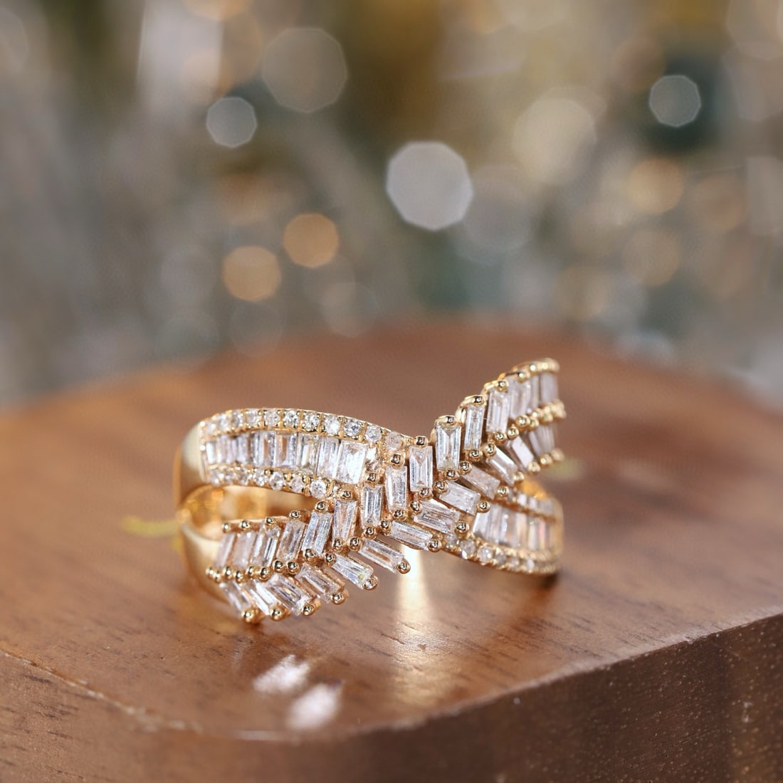 14k Gold 0.70 Ct Natural H Diamond Ring - 3
