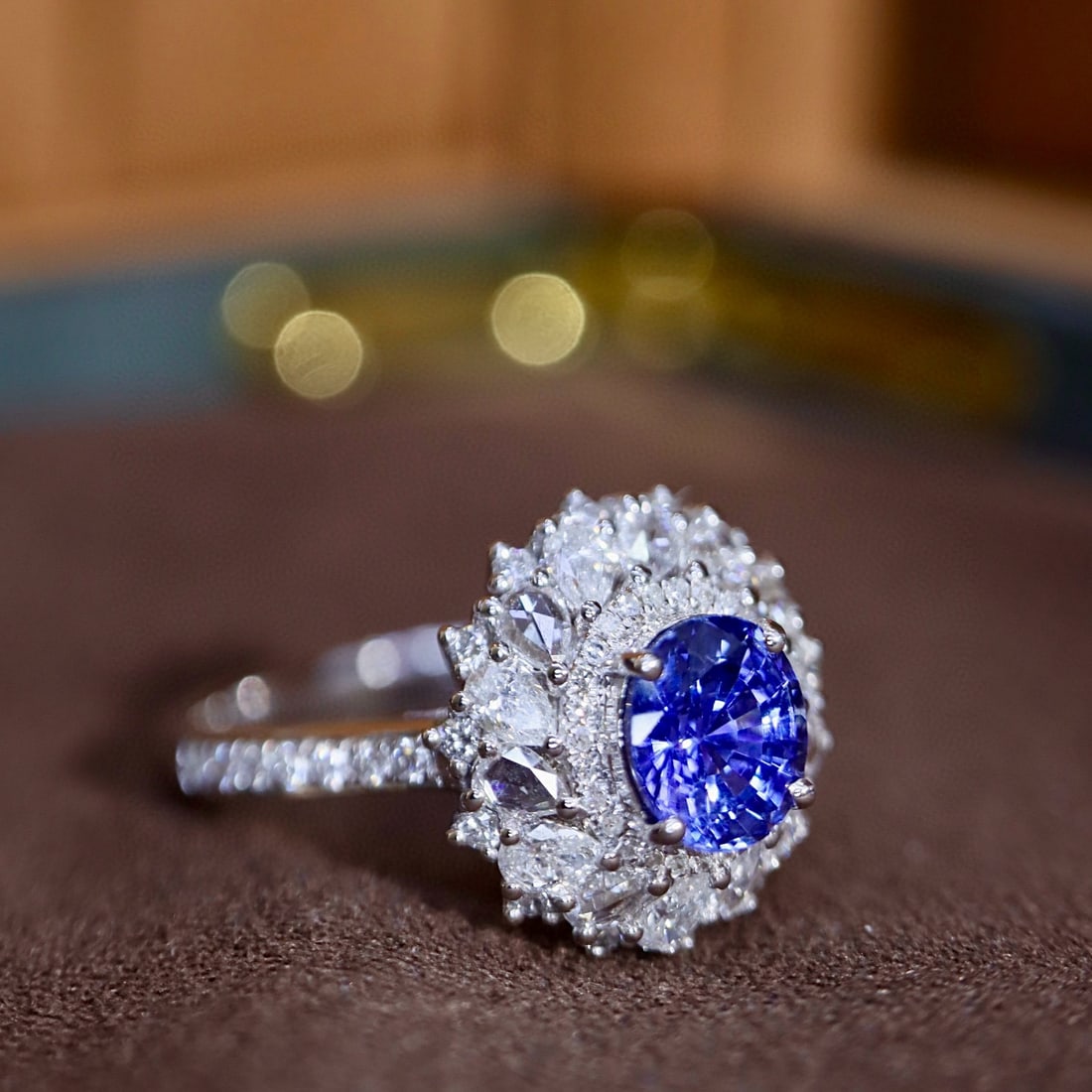 14k Gold 2.18 Ctw Natural Sapphire & Diamond Ring - 4