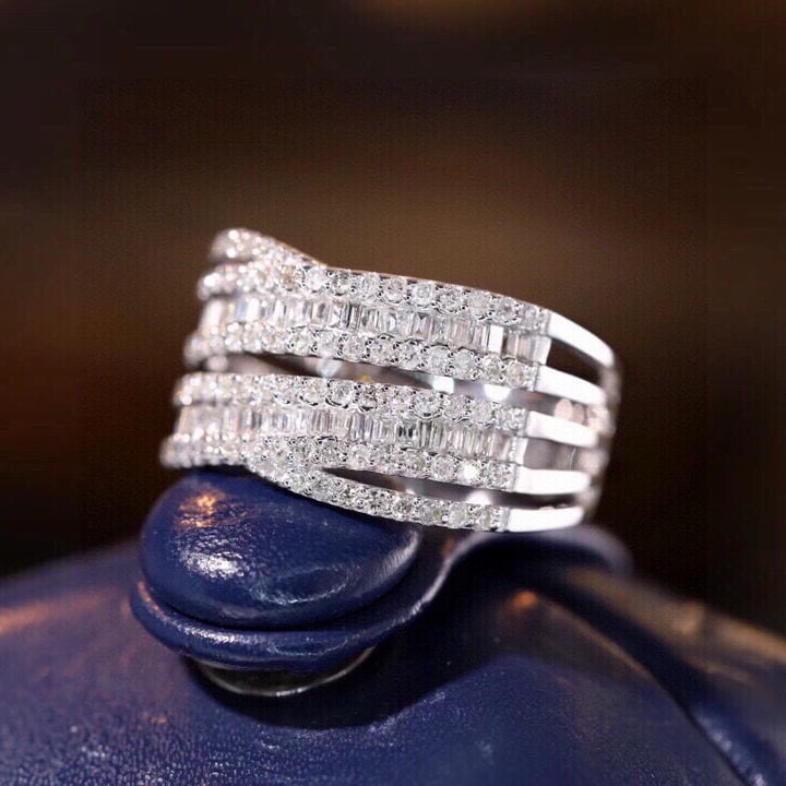 14k Gold 0.85 Ct Natural H Diamond Ring - 4