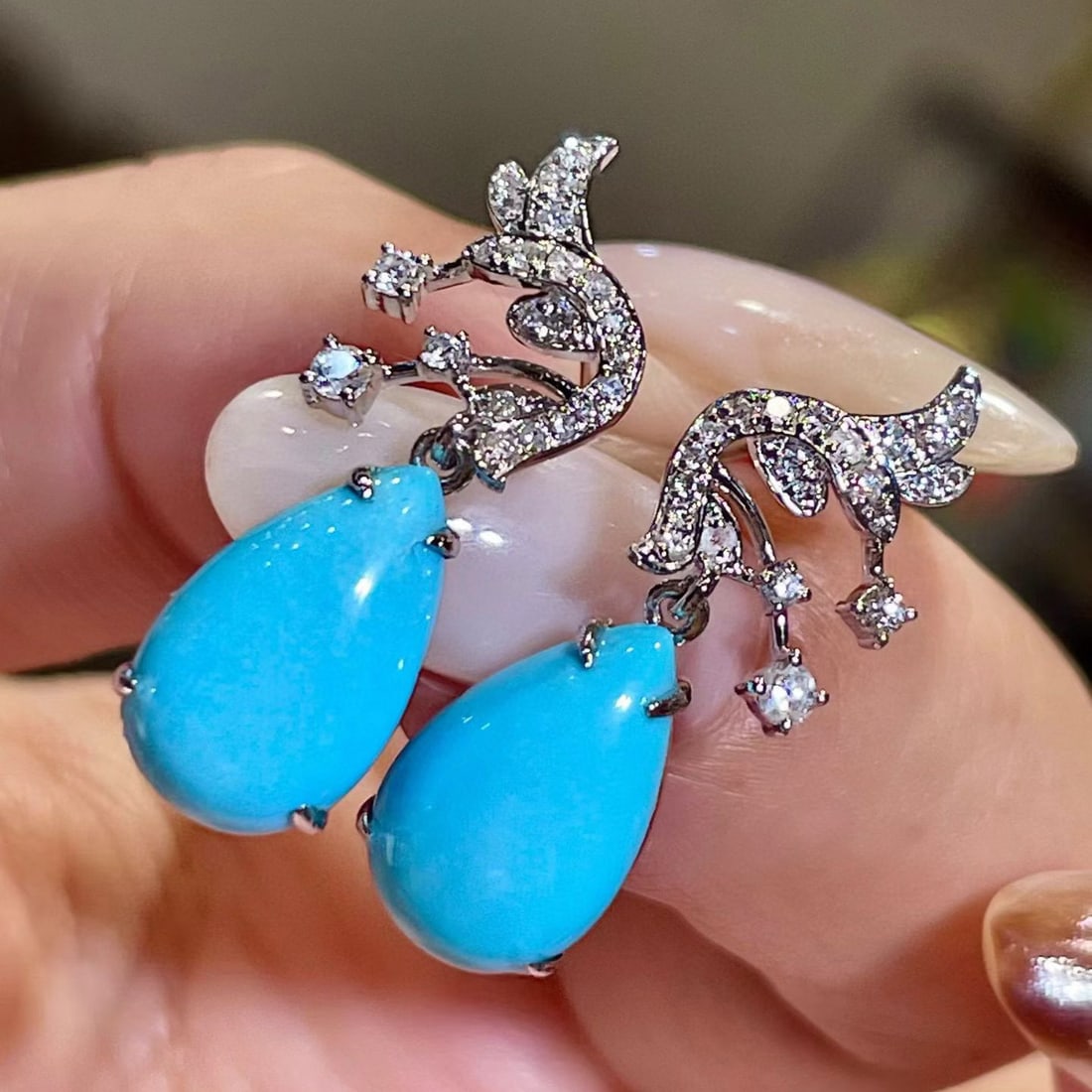 14k Gold 5.69 Ctw Natural Turquoise & Diamond Earrings - 3
