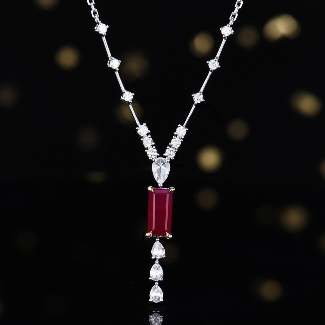 14k Gold 1.23 Ctw Natural Ruby & Diamond Necklace: Ref:231066005 // gold content:14k gold // main gemstone:ruby // shape:octagonal // carat weight:0. 85ct // color:pigeonblood red // treatment:natural // // adjacent gemstone 2 : diamond // number of