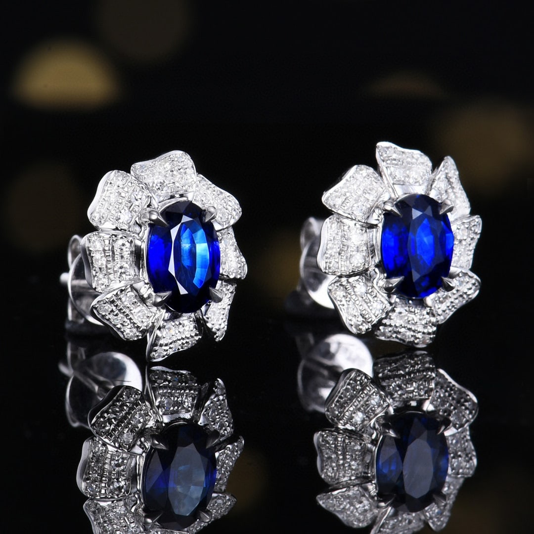14k Gold 1.26 Ctw Vivid Blue Natural Sapphire & Diamond Earrings - 3