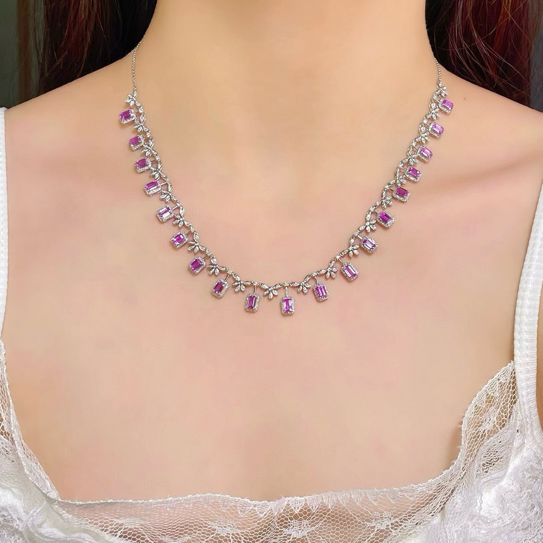 14k Gold 8 Ct Natural Sapphire & Diamond Necklace - 5