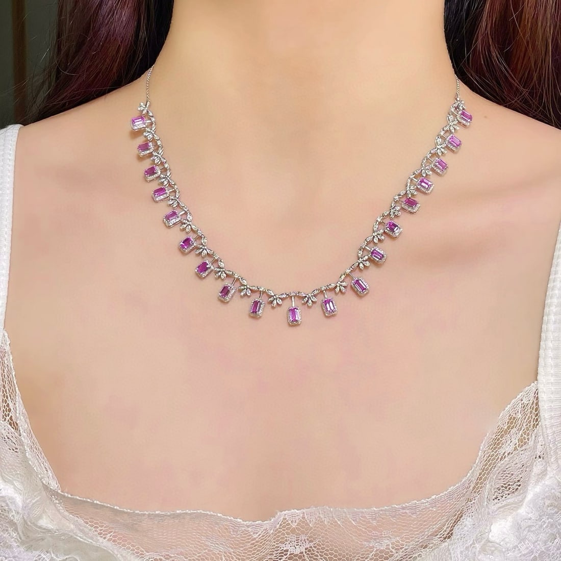14k Gold 8 Ct Natural Sapphire & Diamond Necklace - 6