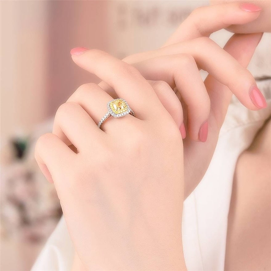 14k Gold 1.00 Ct Natural Yellow Diamond & Diamond Ring - 7