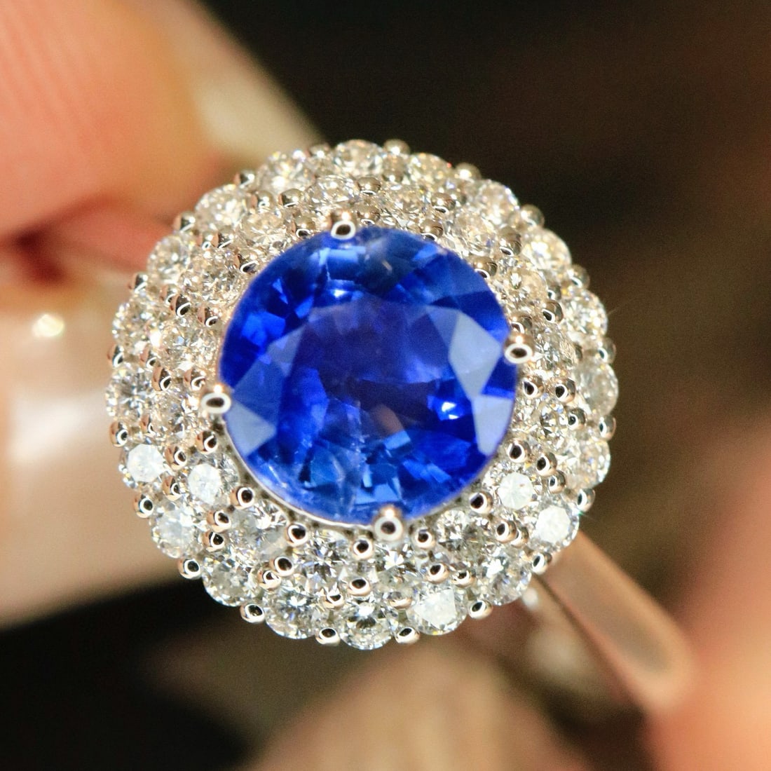 14k Gold 2.16 Ctw Vivid Blue Natural Sapphire & Diamond Ring/pendant( Without Chain ): Ref:231066040 // gold content:14k gold // ring size:7. 25us // // main gemstone:sapphire // shape:round // carat weight:1. 61ct // color:vivid blue // treatment:natural // cut grade:g // // adjacent g