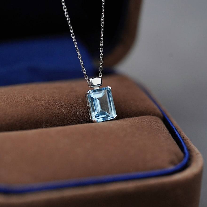 14k Gold 1.5 Ct Natural Aquamarine Necklace - 3