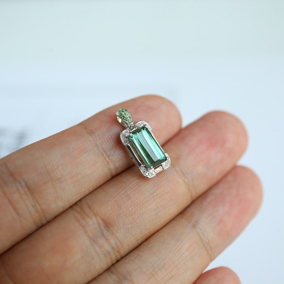 14k Gold 2.75 Ct Natural Tourmaline & Diamond & Tsavorite Pendant( Without Chain ) - 6