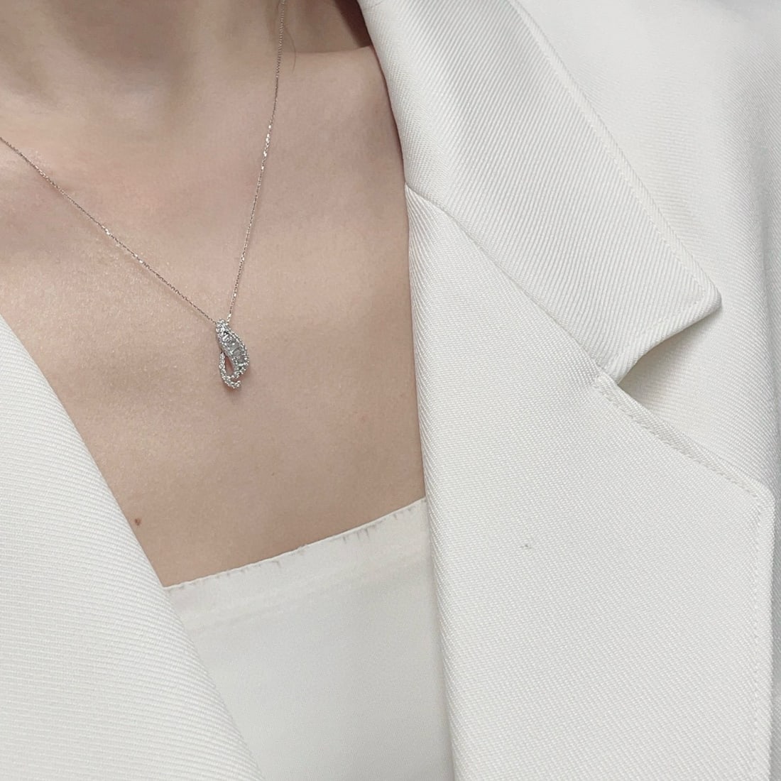 14k Gold 0.25 Ct Natural H Diamond Pendant( Without Chain ) - 2