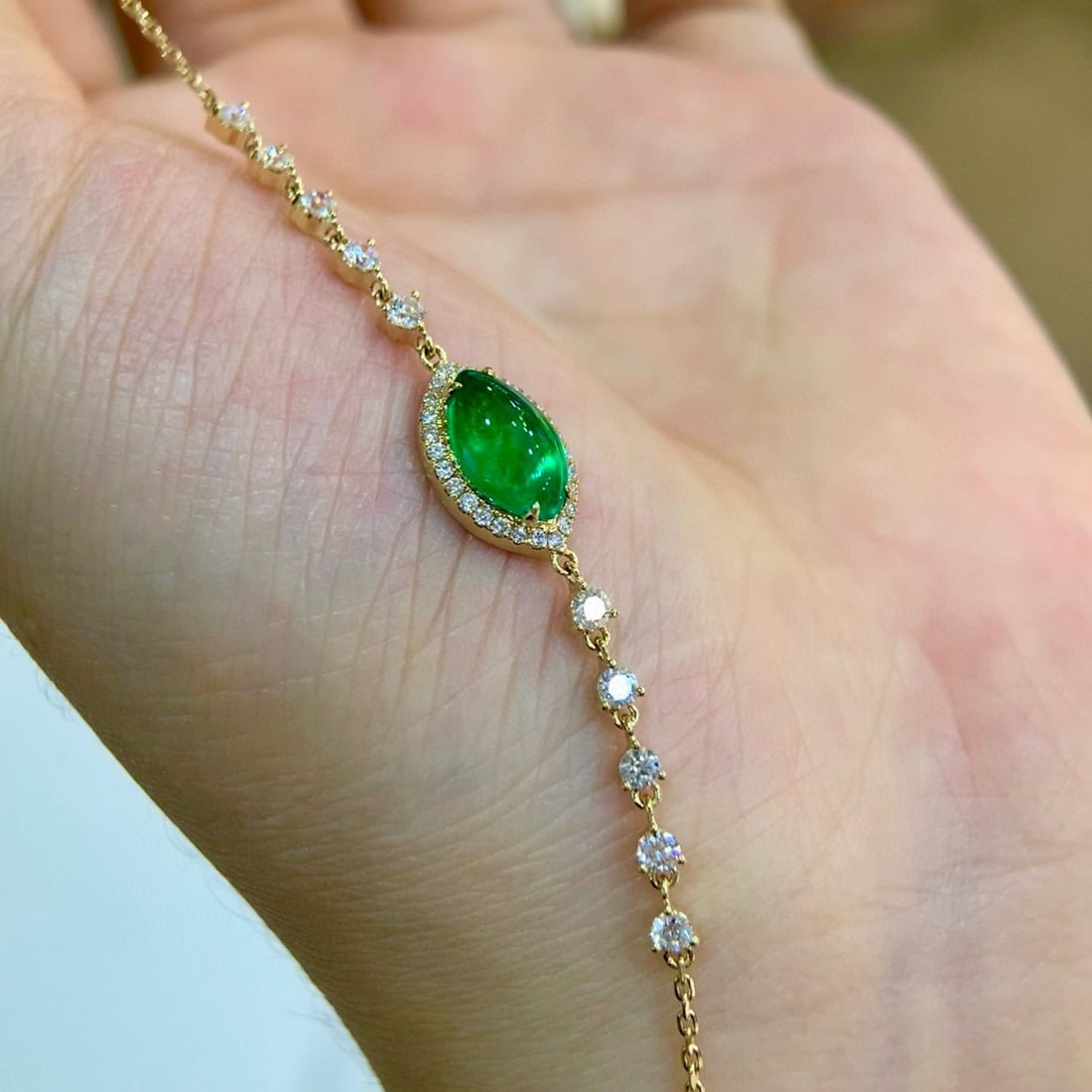 14k Gold 1.64 Ctw Vivid Green Natural Emerald & Diamond Bracelet - 5