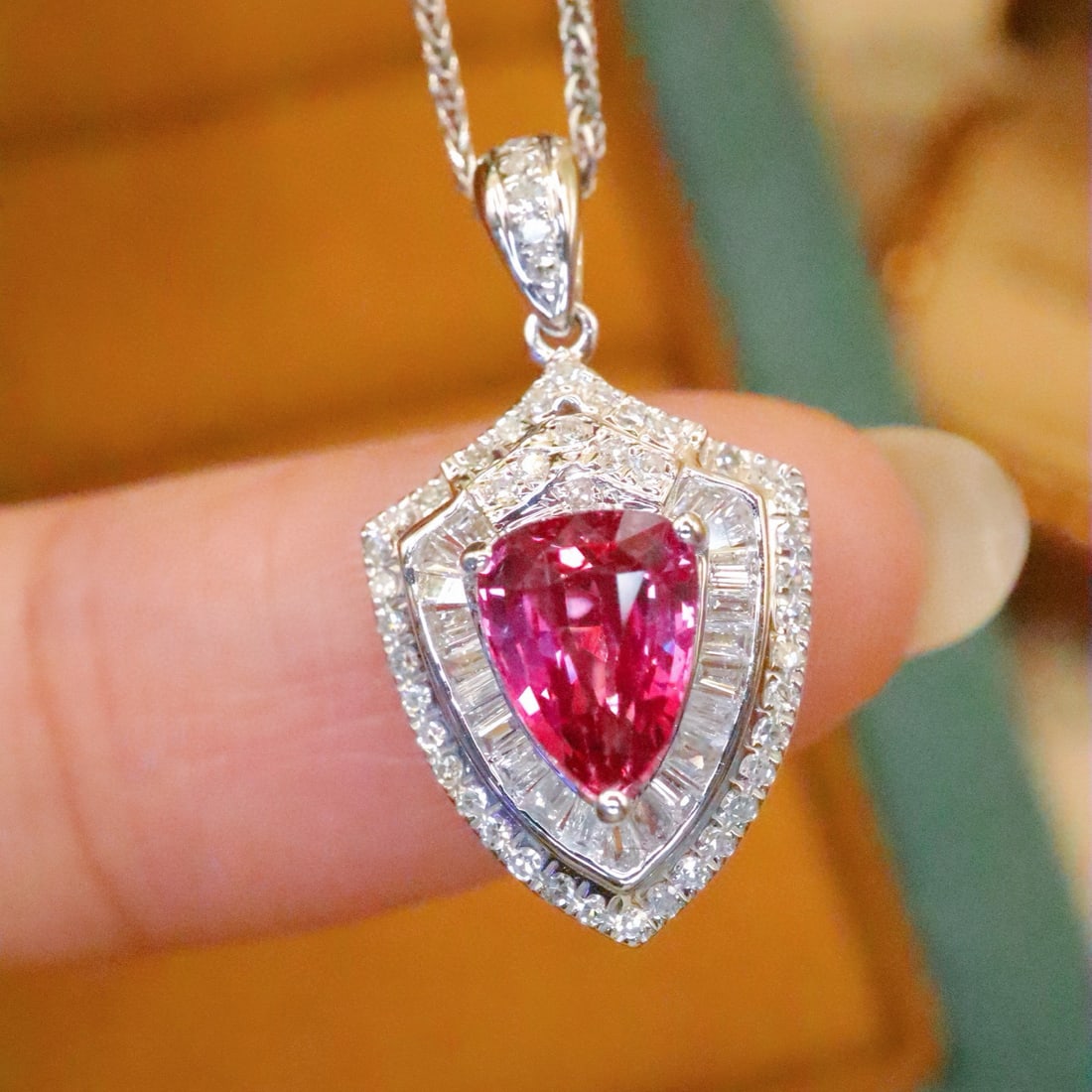 14k Gold 1.39 Ctw Natural Ruby & Diamond Pendant( Without Chain ): Ref:231066091 // gold content:14k gold // main gemstone:ruby // shape:pear // carat weight:1. 08ct // color:red // treatment:natural // // adjacent gemstone 2 : diamond // number of stones:69 //
