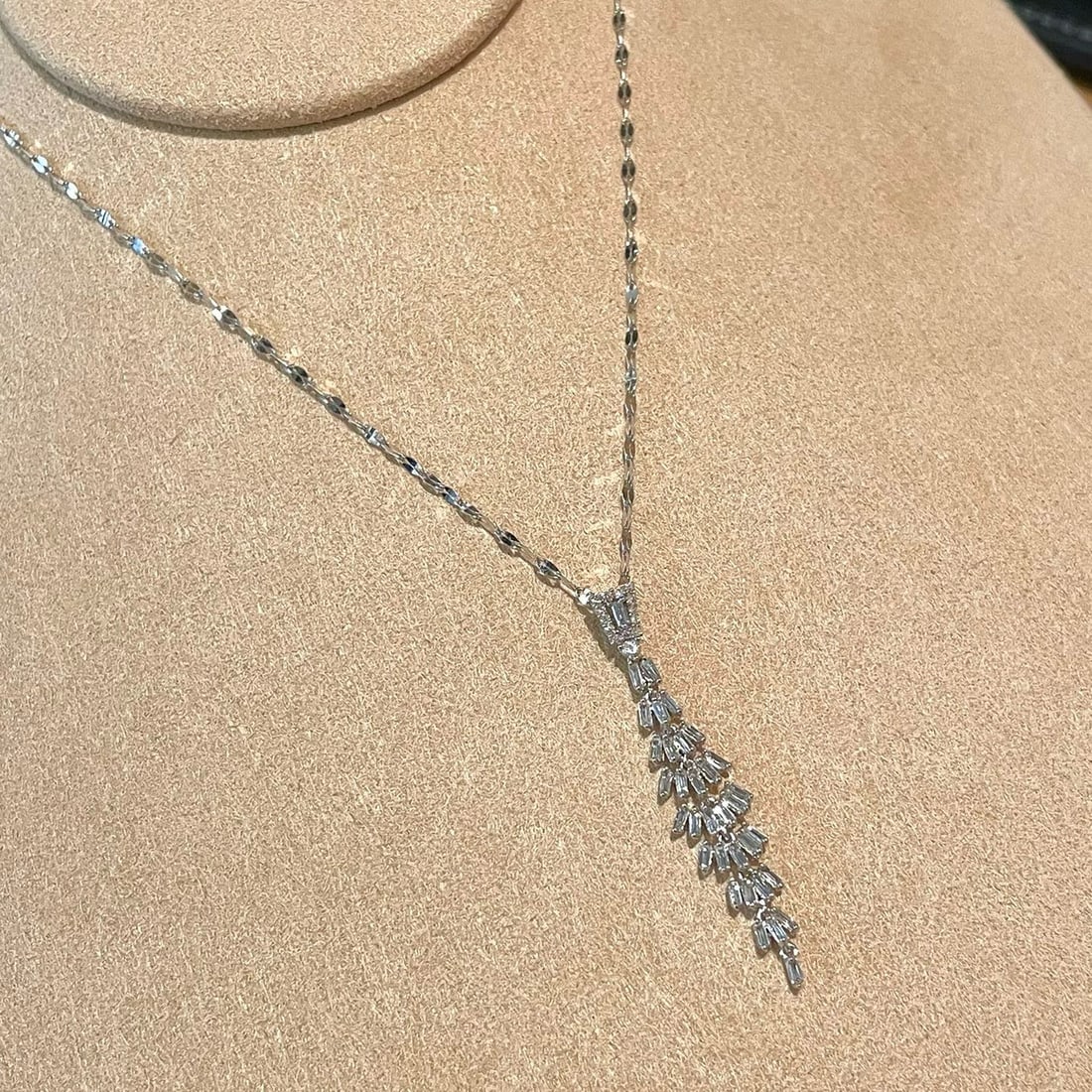 14k Gold 0.4 Ct Natural H Diamond Necklace - 2